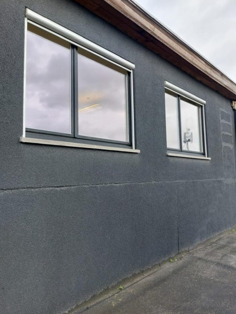 glas  